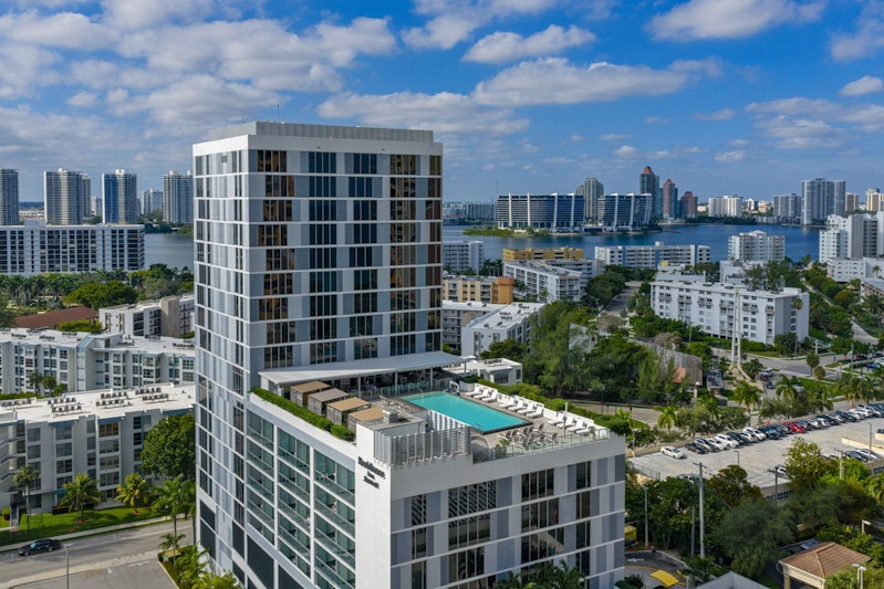 Residence Inn Miami Sunny Isles Beach 1/14