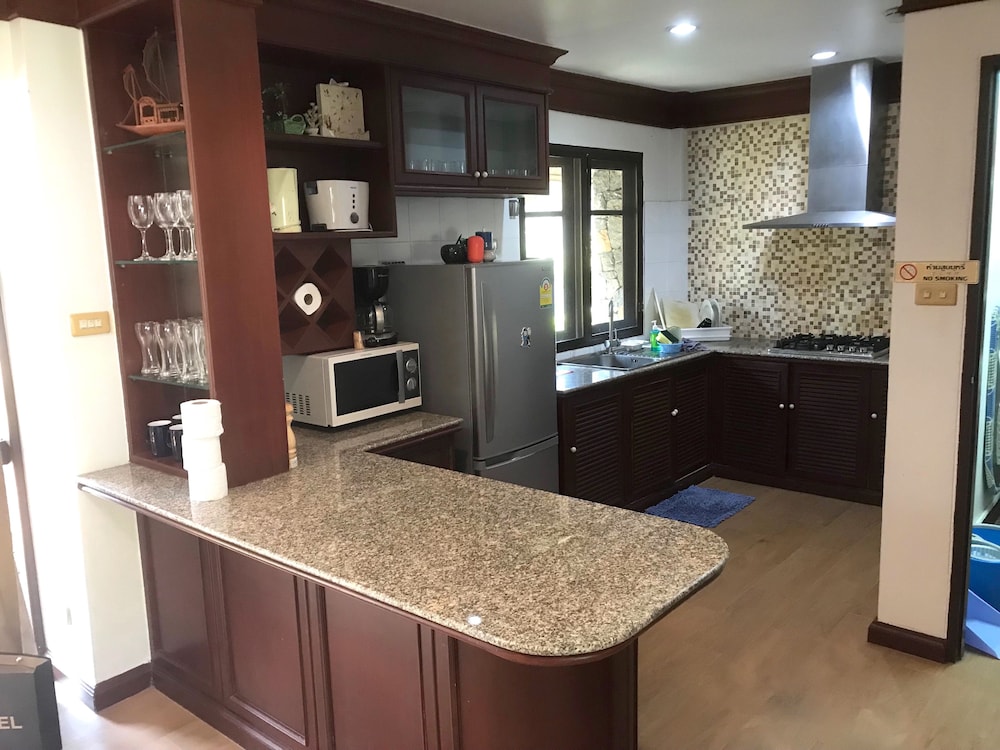 Rayong Rental Villas photo3