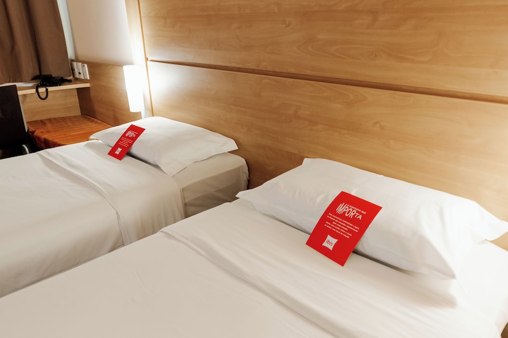Ibis Novo Hamburgo 19/47