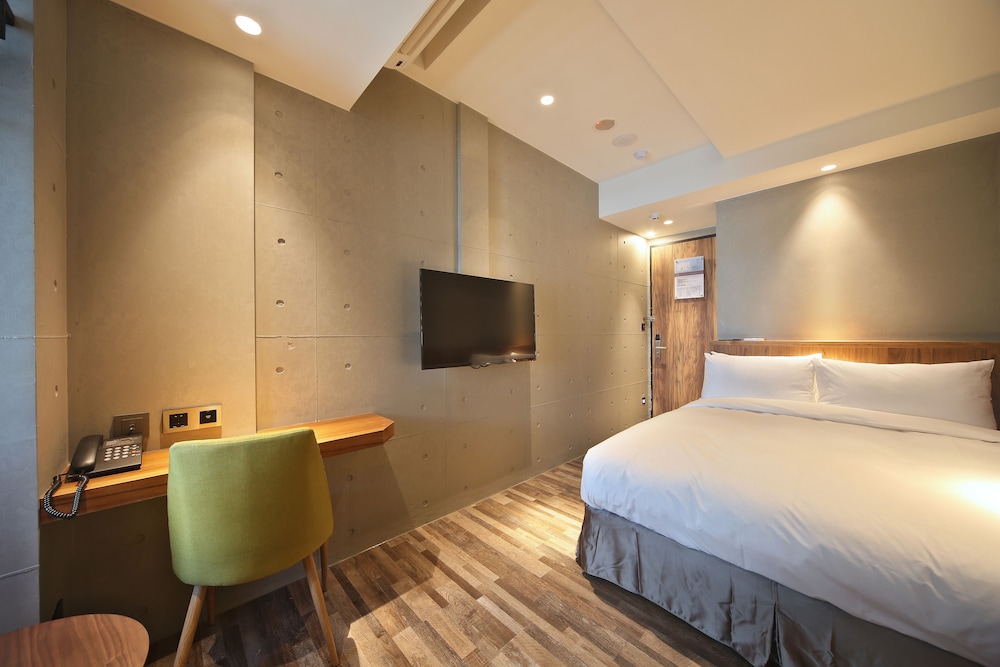 Micro Hotel 18/27