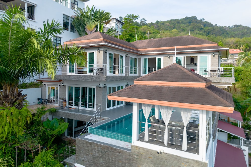 Baan Waru Seaview 4/50