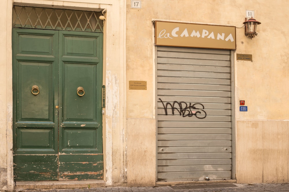 TOP FLOOR NAVONA 31/43