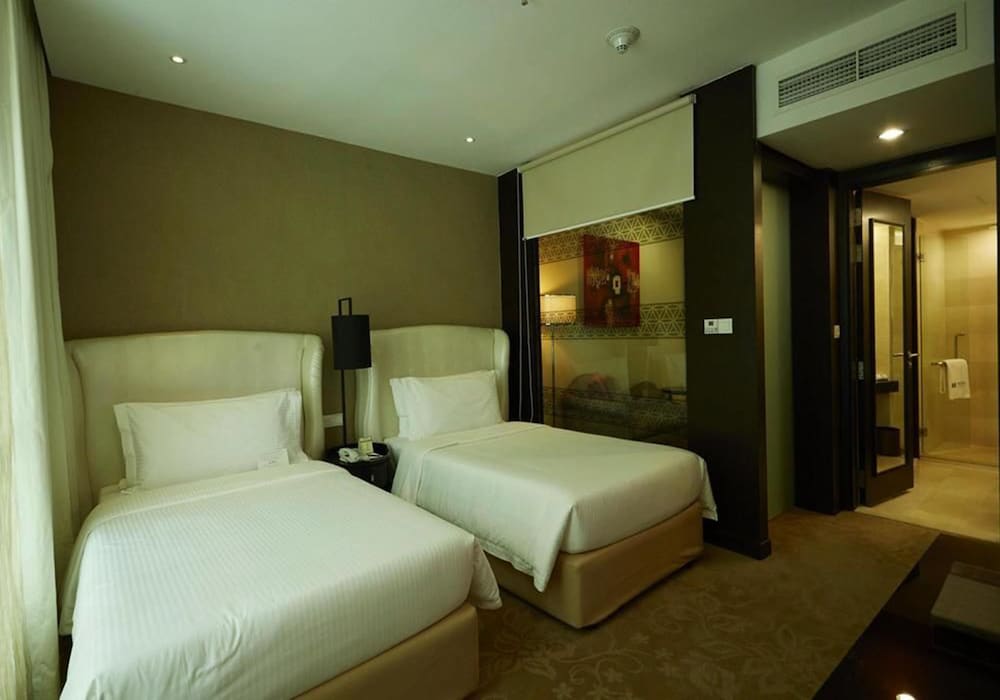 Hatten Hotel 15/68