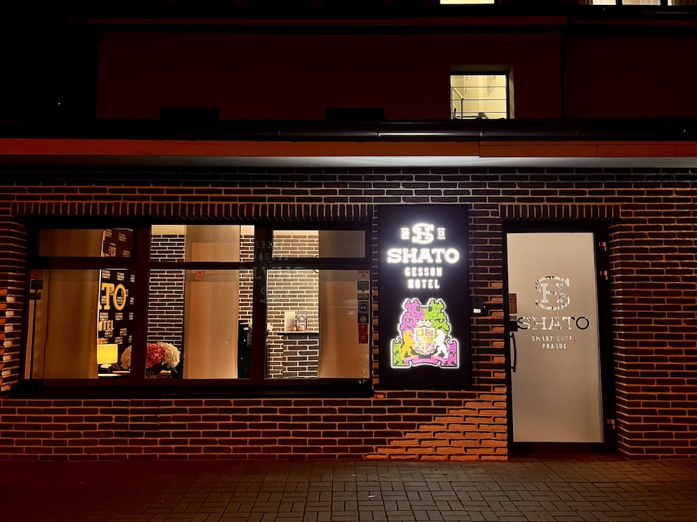 Hotel Shato 8/49