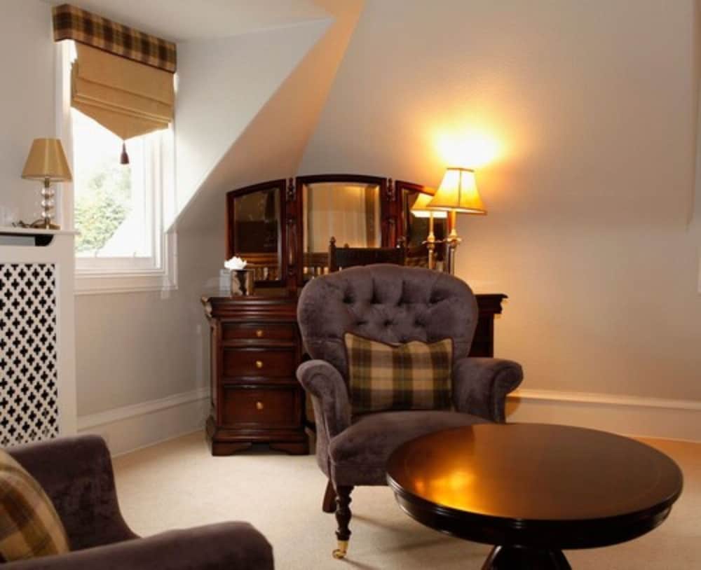 Tor Na Coille Hotel 45/52