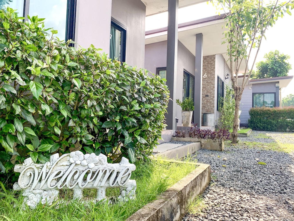 Lamer Ville Resort 40/50