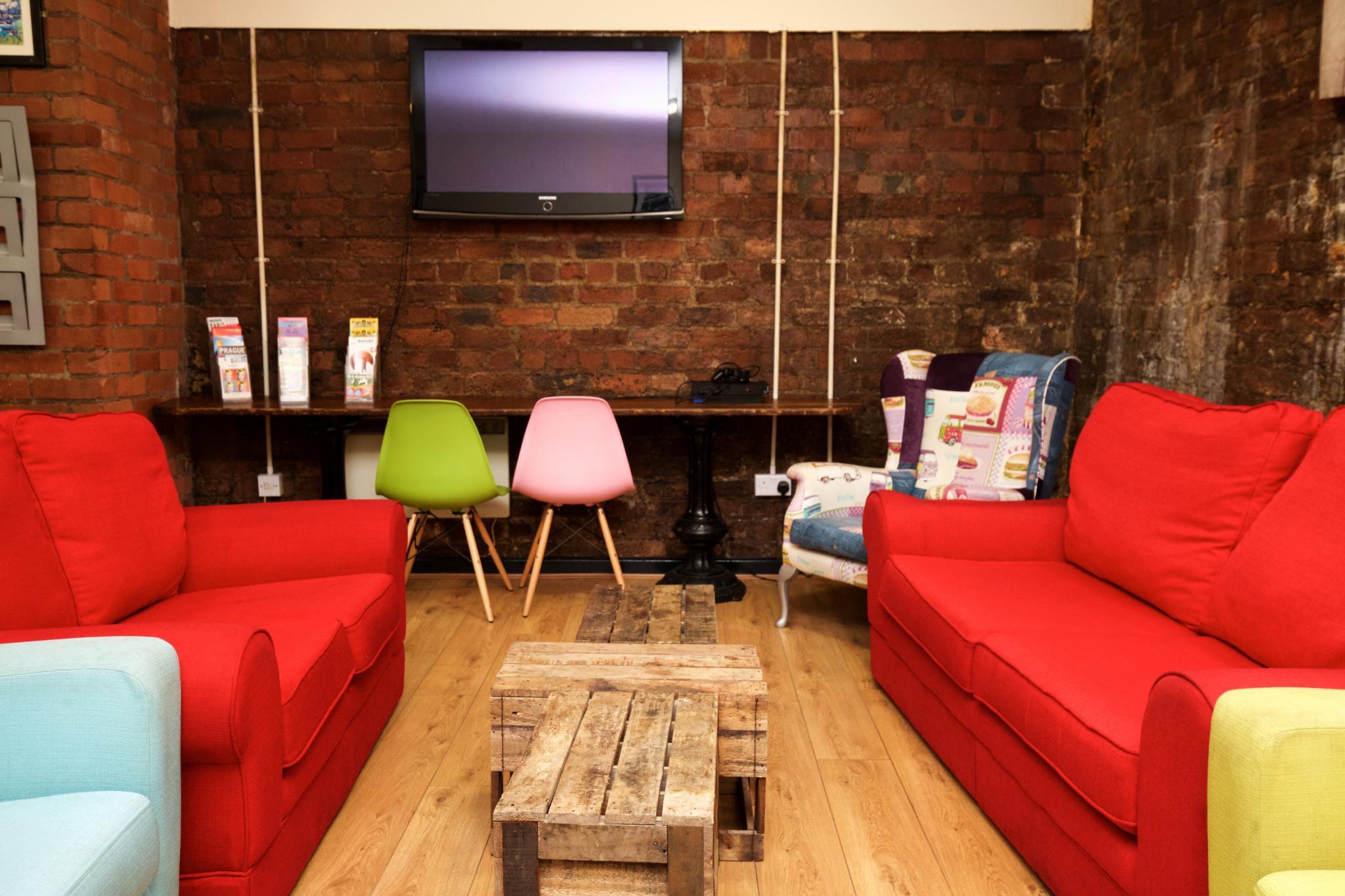 The International Inn Backpackers Hostel 14/24