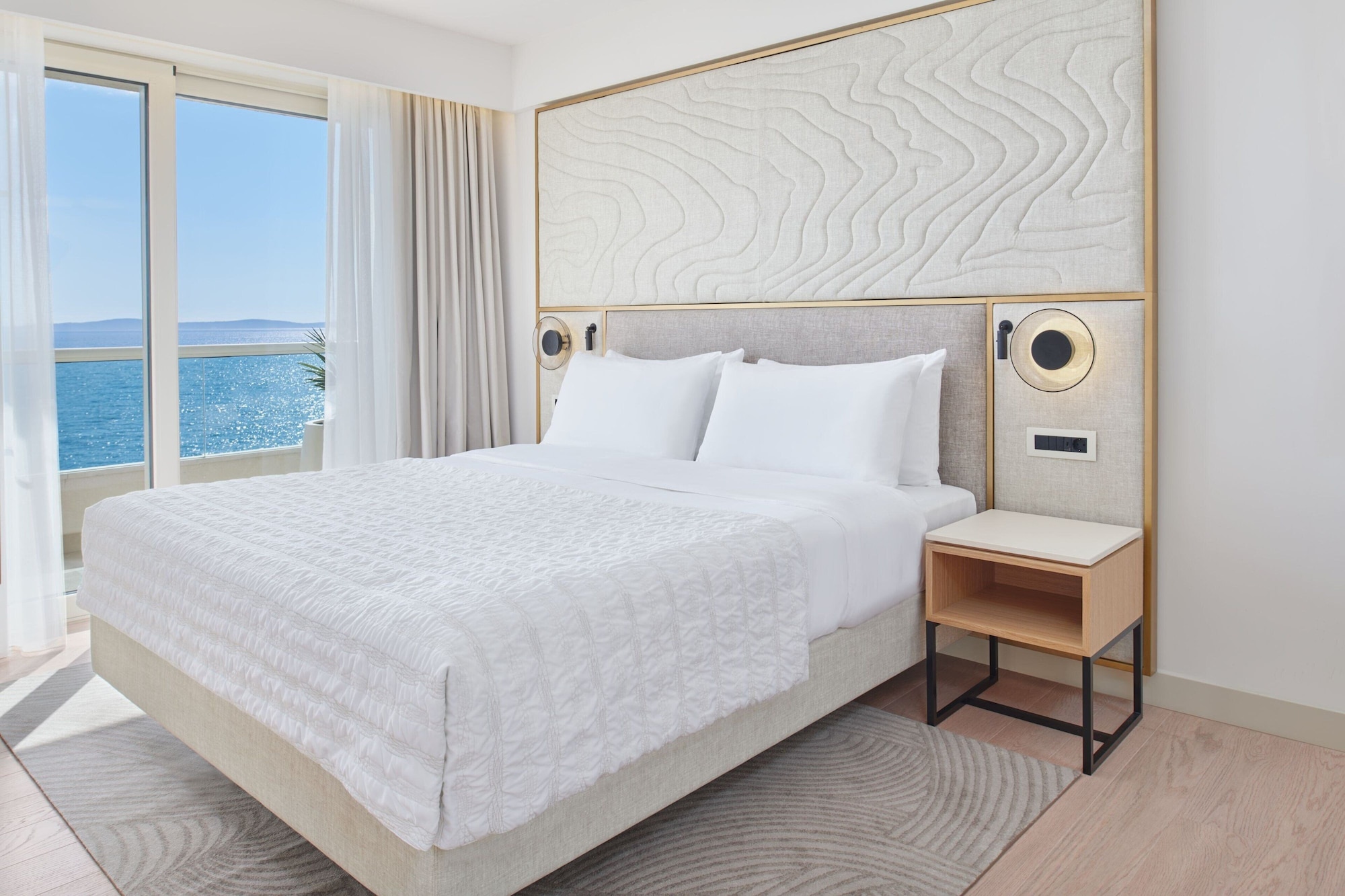 جناح بغرفة نوم واحدة، Le Meridien Lav 4/10