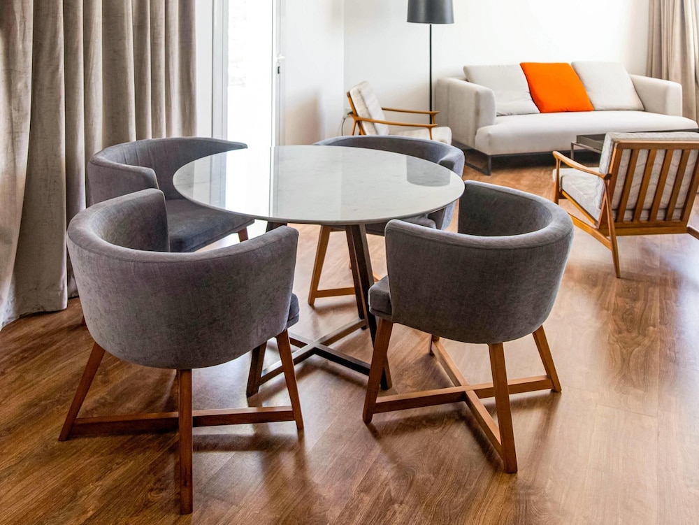Mercure Rosario 45/58