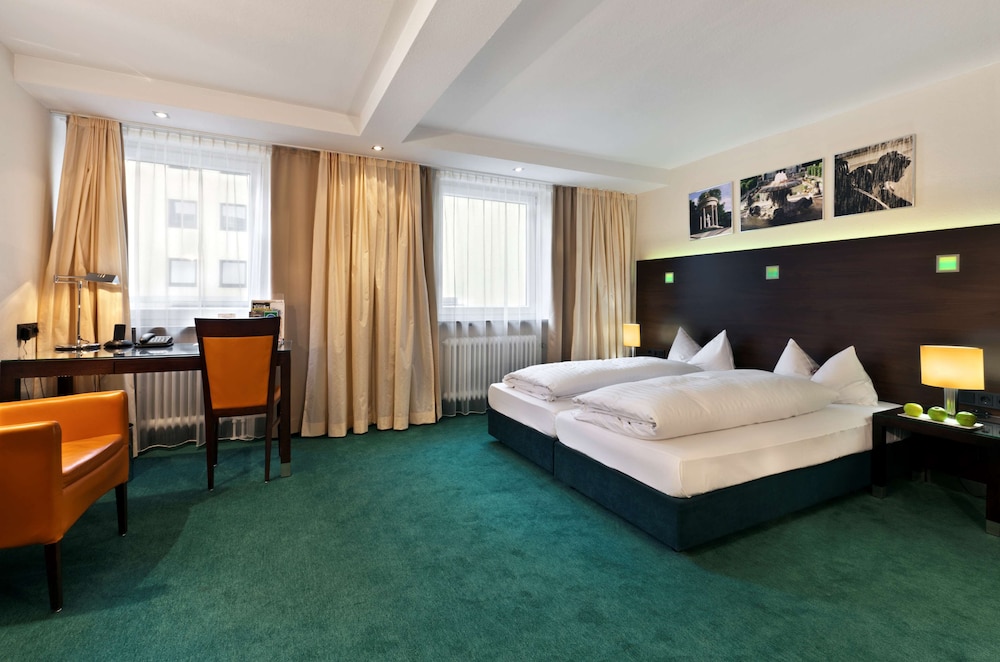 Flemings Hotel Munchen Schwabing 8/86
