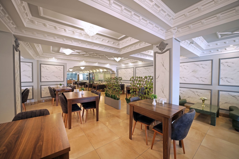 Panorama Health Club Hotel 48/64