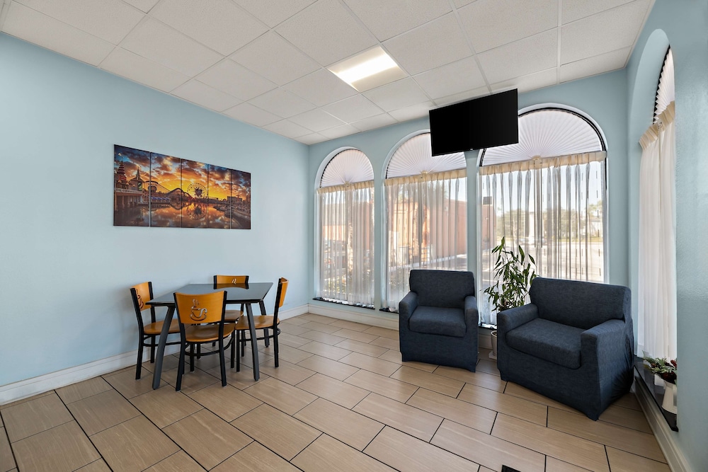 SureStay Hotel by Best Western Clermont Theme Park West 38/50