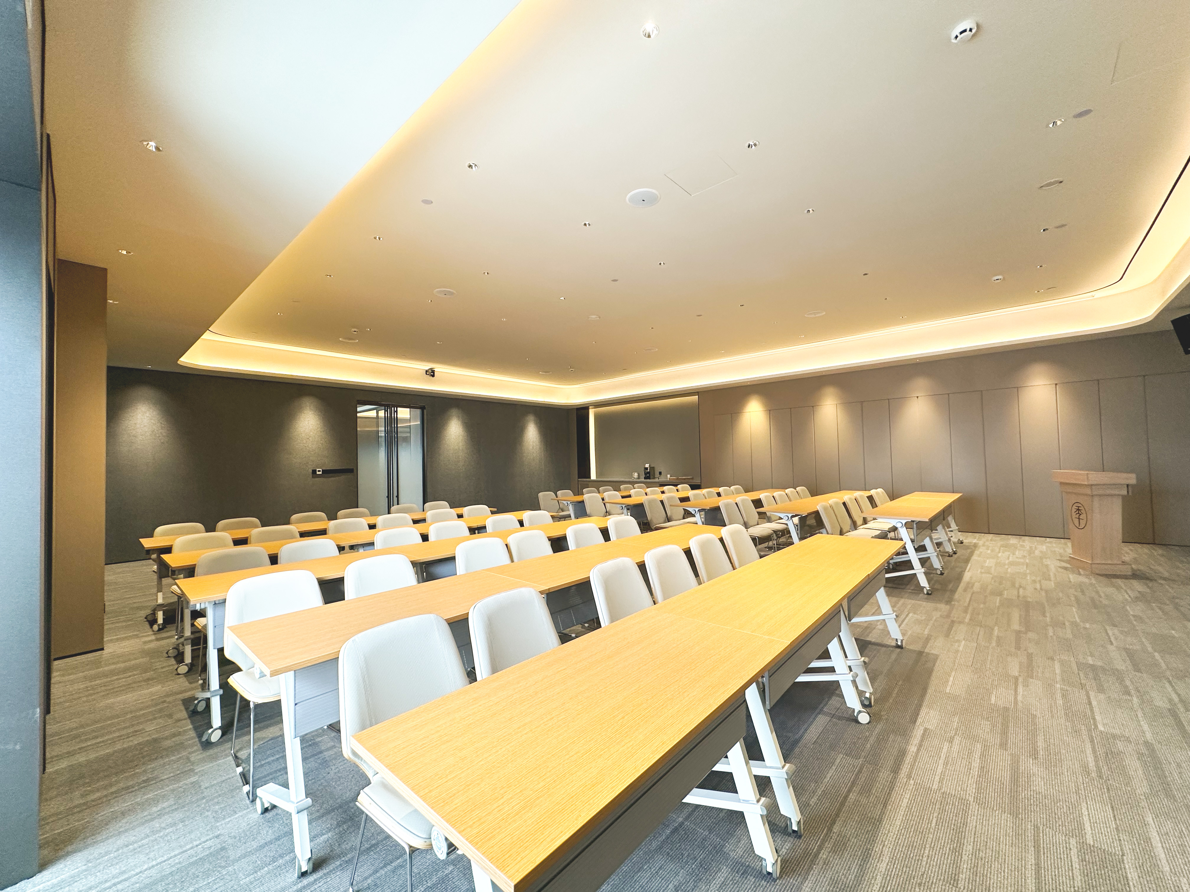 Ji Hotel (Guangzhou Tianhe East Railway Station) 26/50
