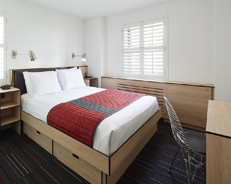 STANDARD, DOUBLE BED