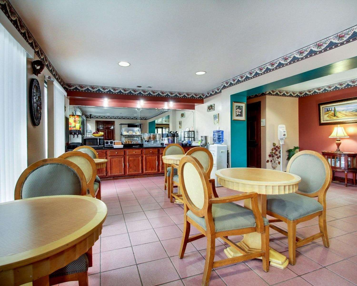 Motel6 Laurel, MS 25/31