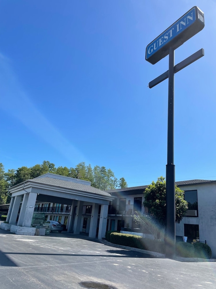 Guest Inn Lake City 24/29