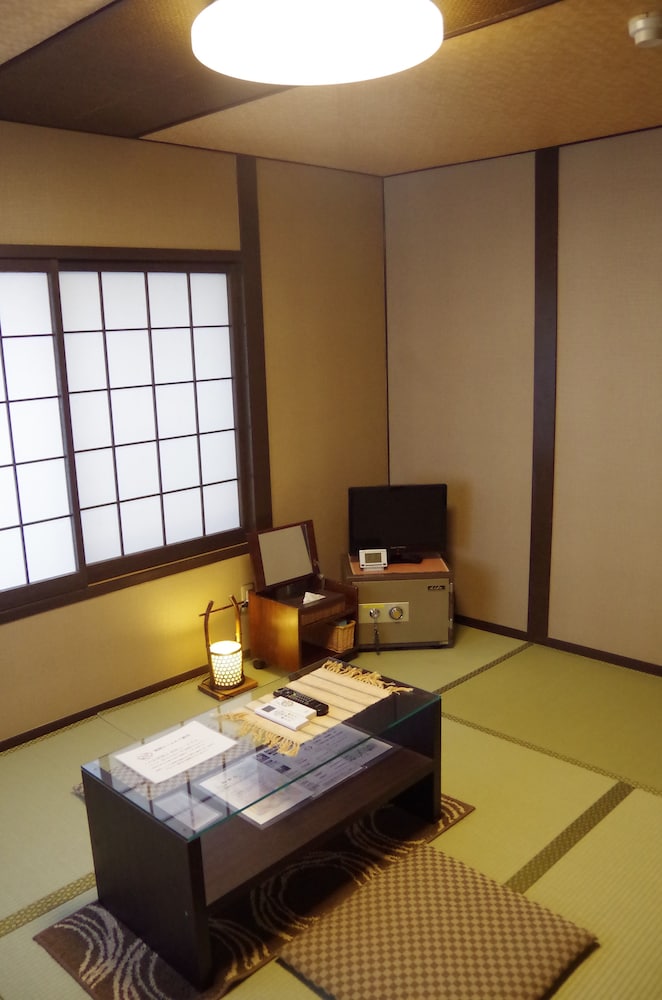 Ryoso Chatani 36/67