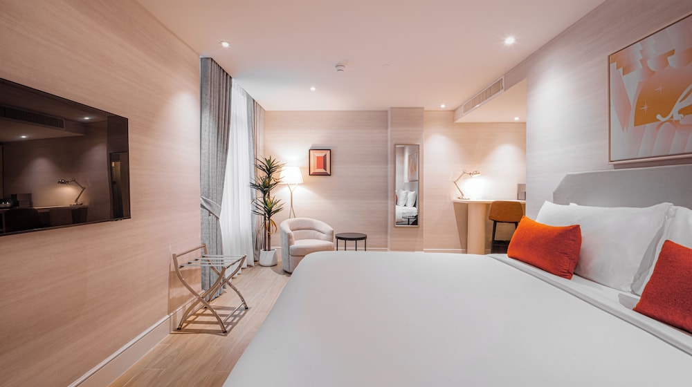 Prime, Urban, Double Bed