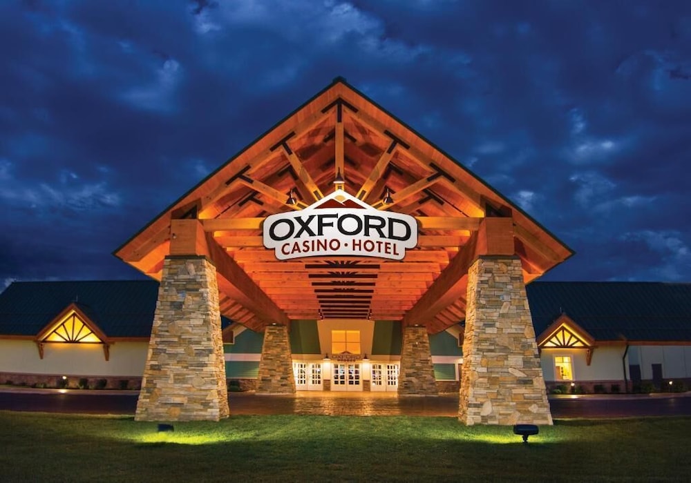 Oxford Casino Hotel 3/24
