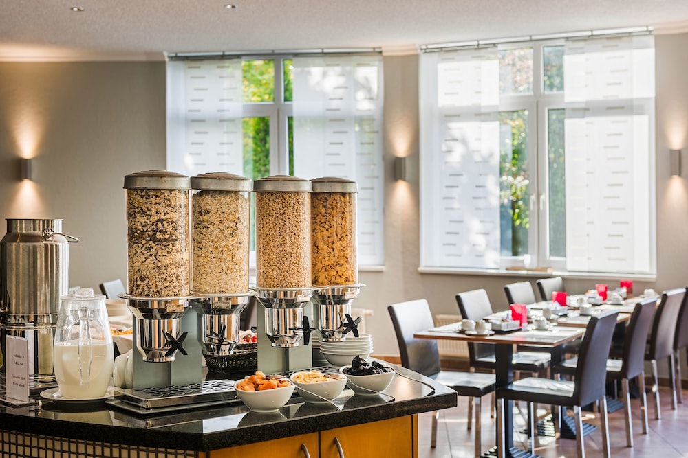 Hotel Bochum Wattenscheid, Affiliated by Melia 26/49