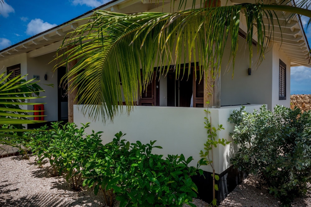 Windhoek Resort Bonaire 33/49