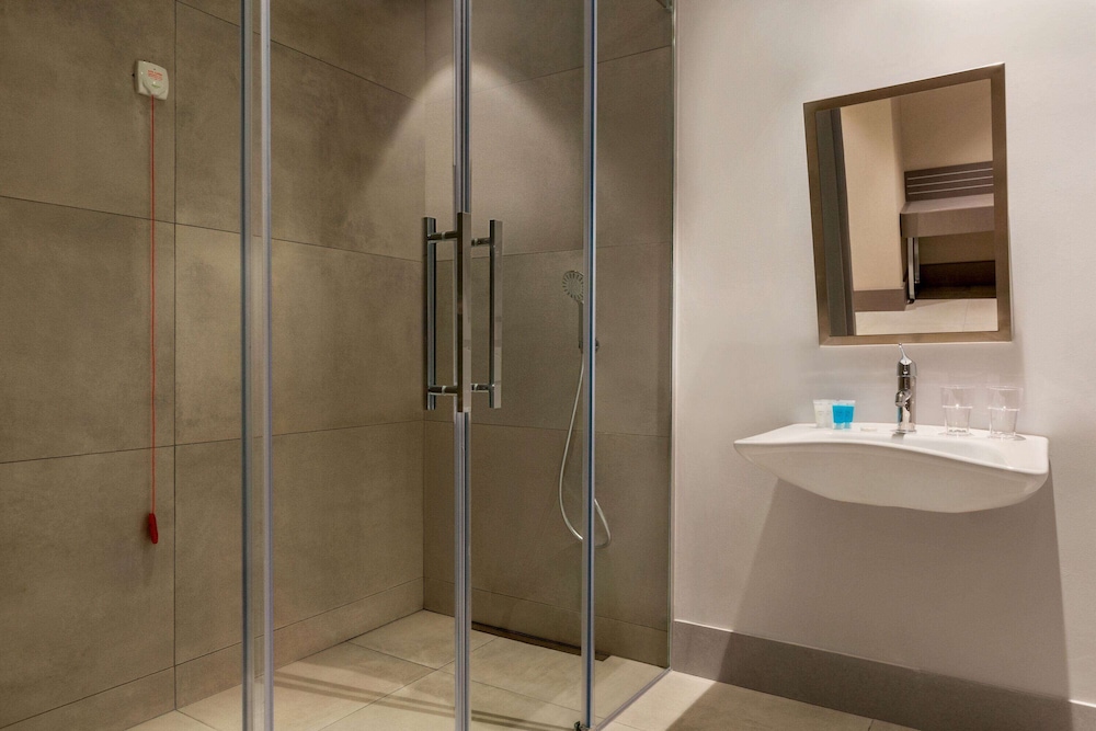 Ramada Plaza by Wyndham Batumi 45/50