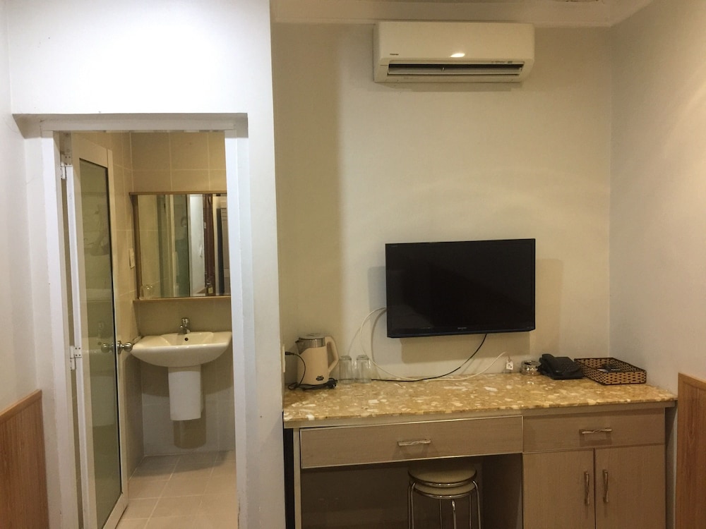 Truong Thinh Hotel Phu Nhuan 42/49