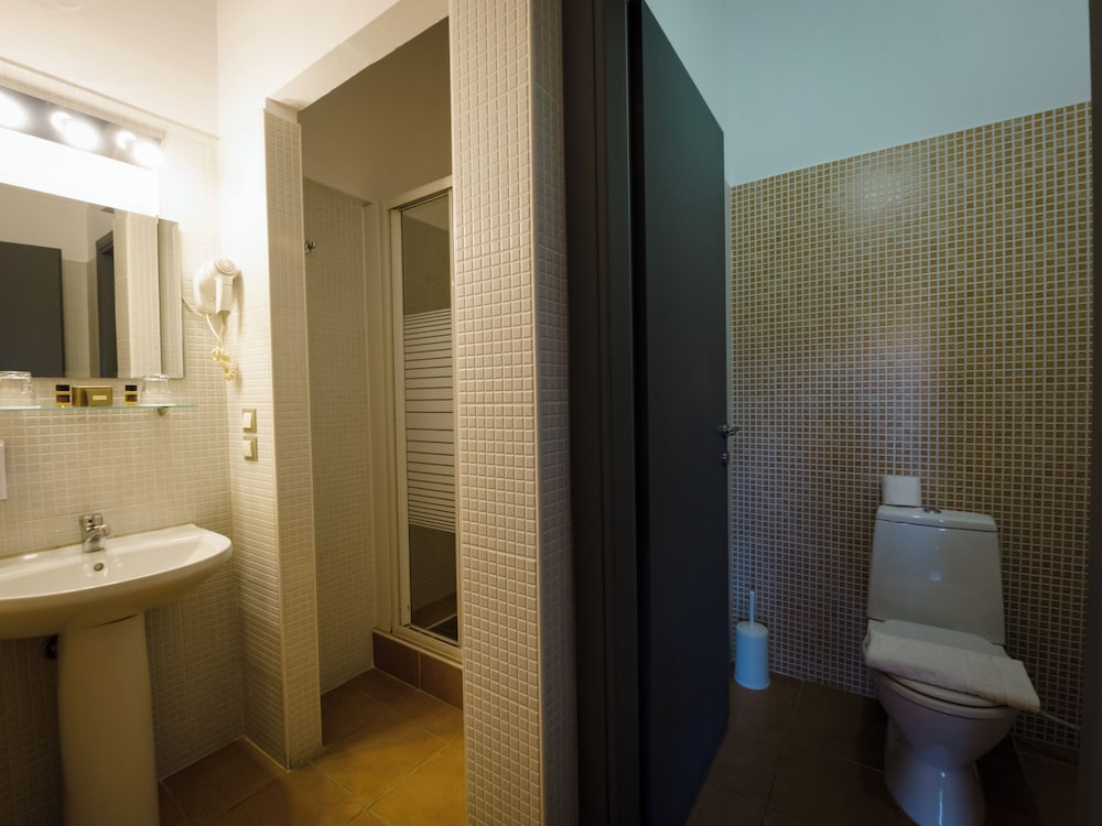 Rentrooms Thessaloniki 66/67