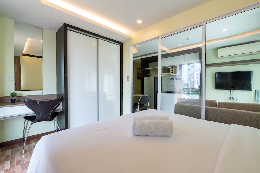 Greenview Ekkamai 10 21/48
