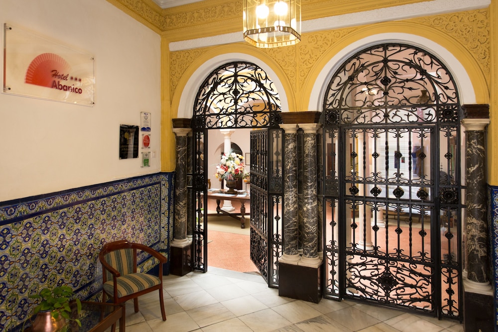 Hotel Abanico Casa Palacio 5/28