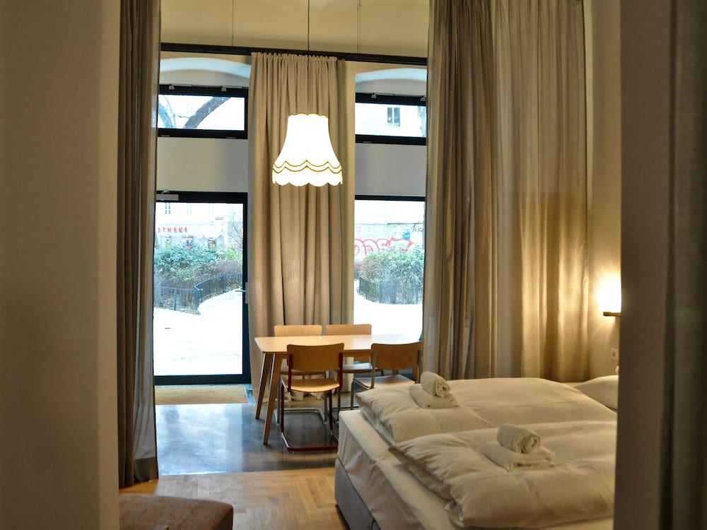 Gratzlhotel Karmelitermarkt 15/48