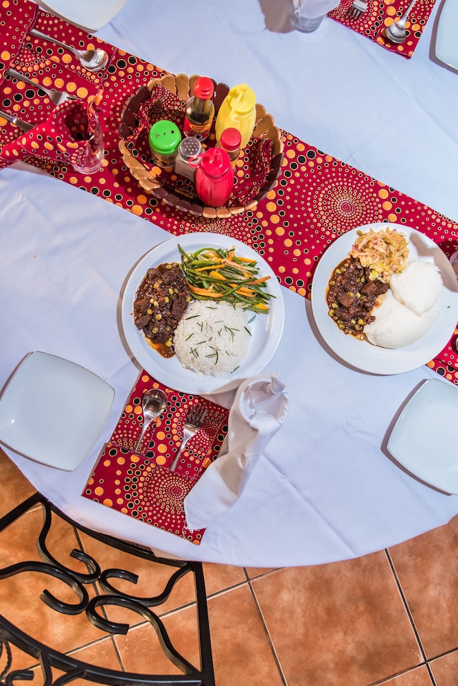 Annies Lodge Lilongwe Area 10 13/26
