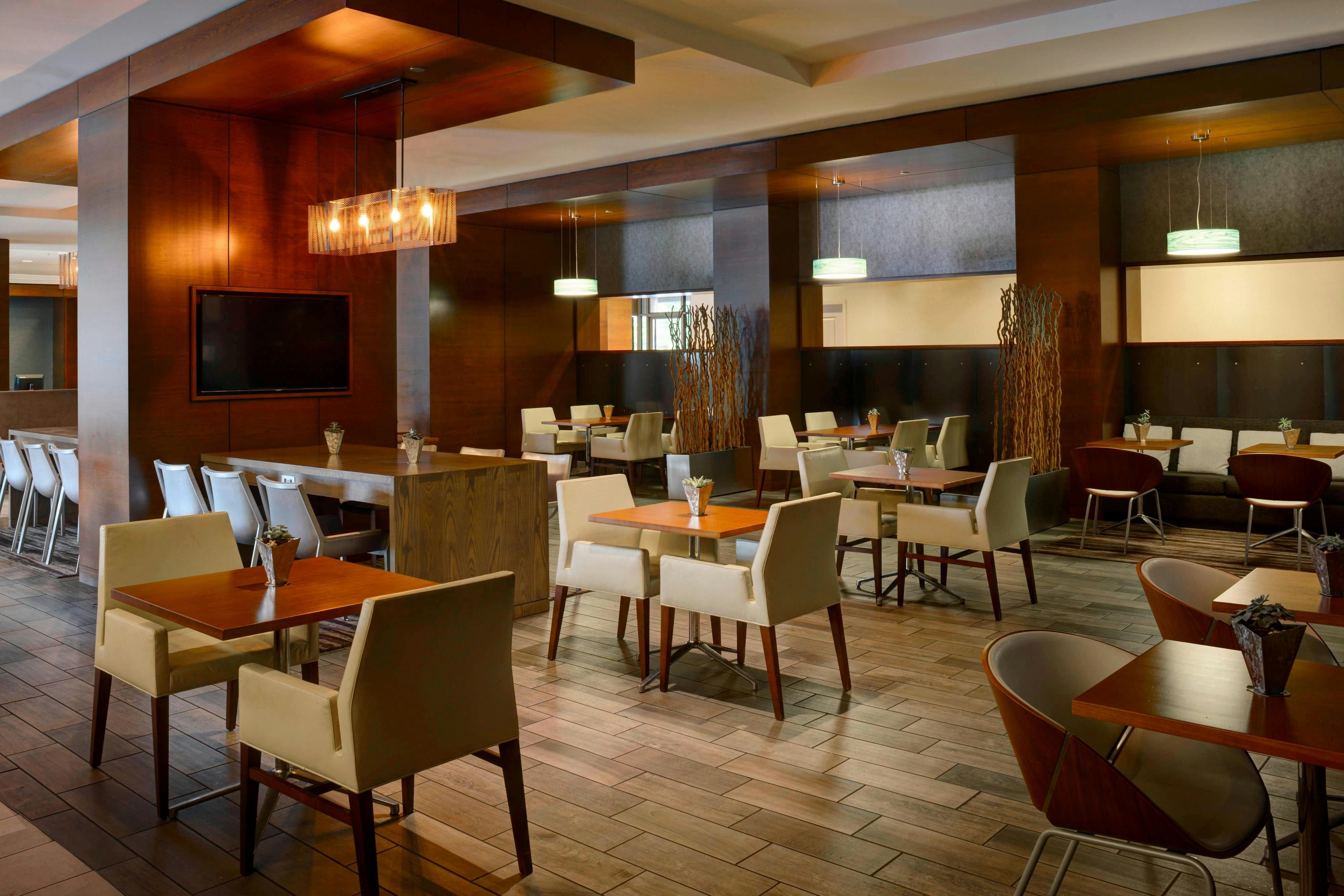 Newport News Marriott at City Center 40/62