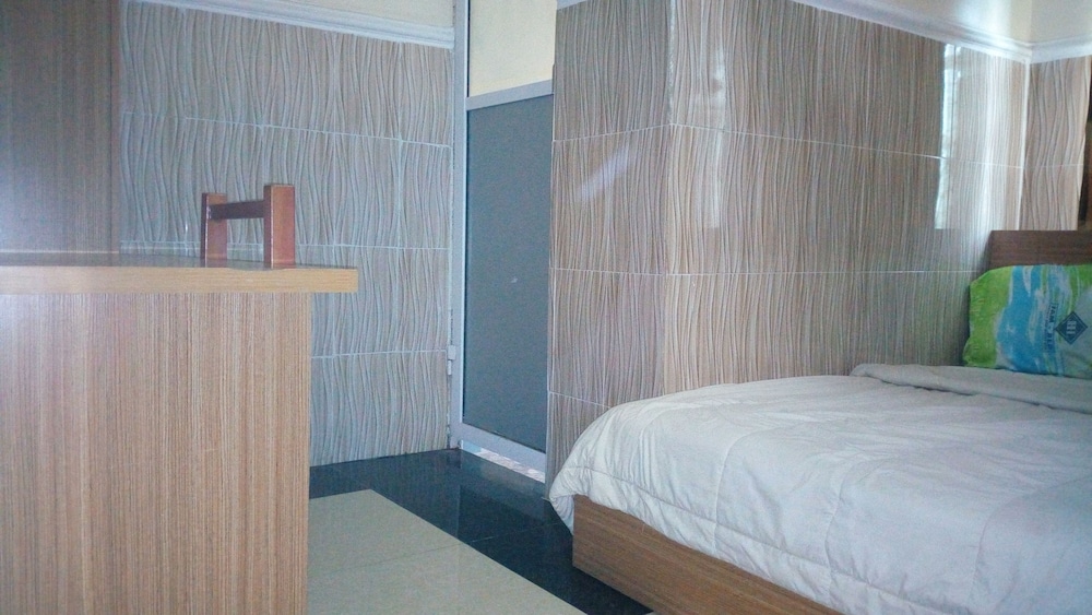 Jam-Bed Hotel And Suites Abeokuta 6/17