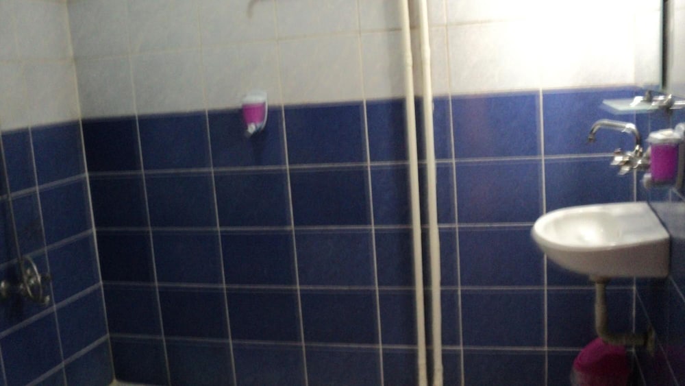 Yavuz Hotel 30/32