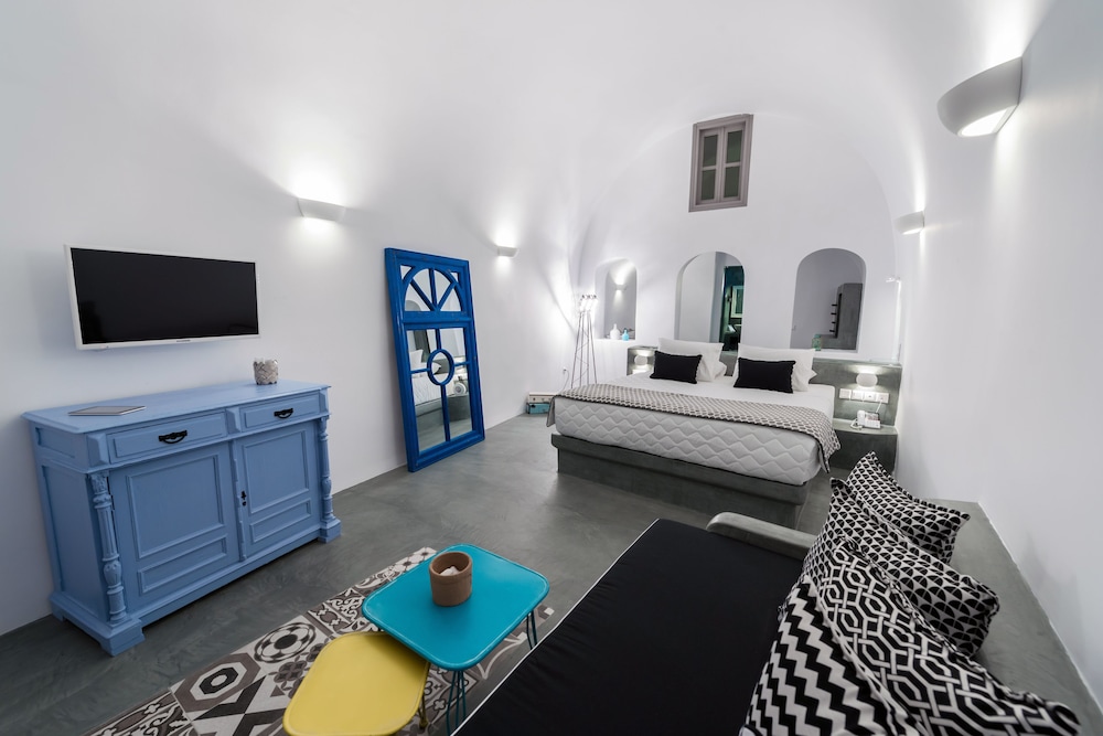 MODERNITY SUITES 43/65