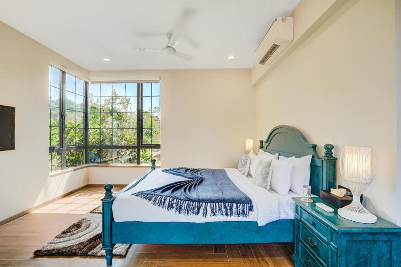 ELIVAAS Villa 39 Serene 6 BHK Retreat with Pvt Pool, Gaming Zone & Balcony 7/23