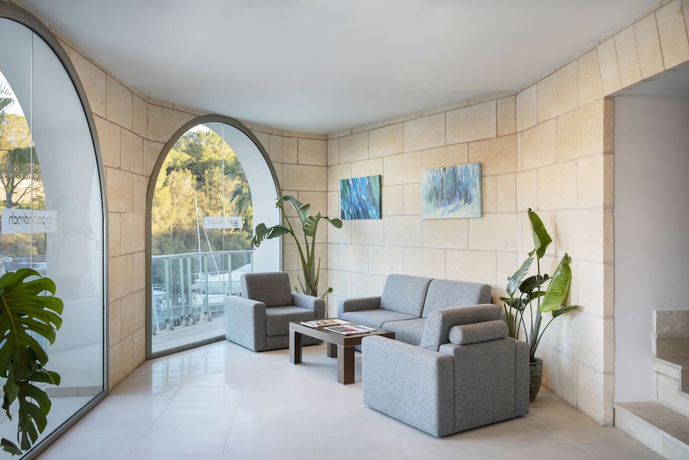 Porto Drach Aparthotel & Suites 26/47