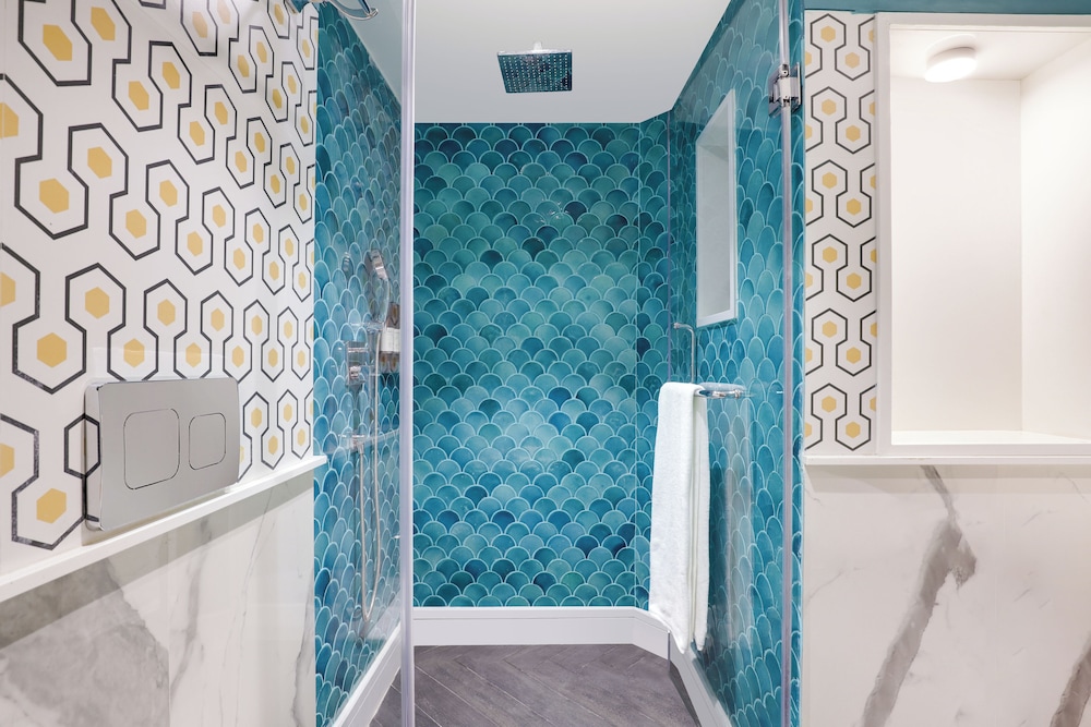 Grand Mercure Goa Candolim 58/58