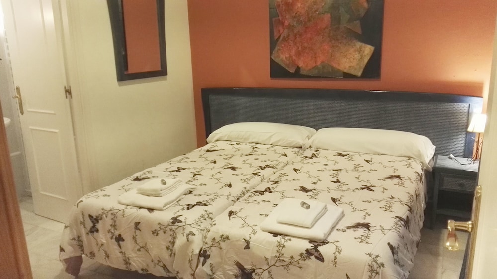 Apartamentos Larga 70 20/80