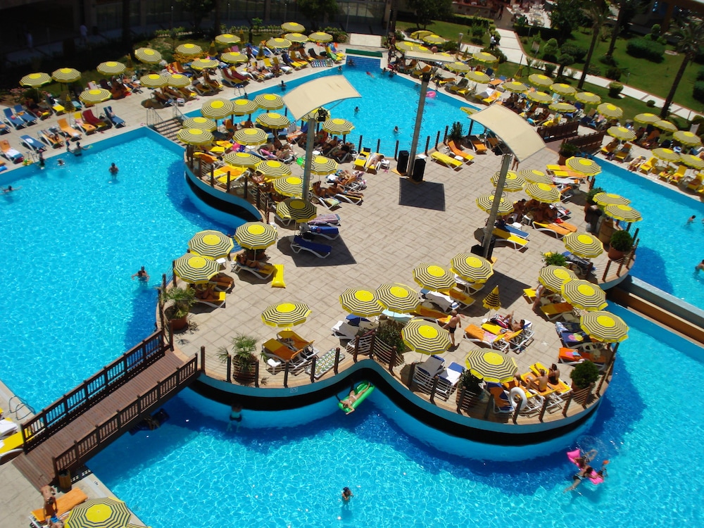 Alaiye Resort & Spa Hotel 46/50