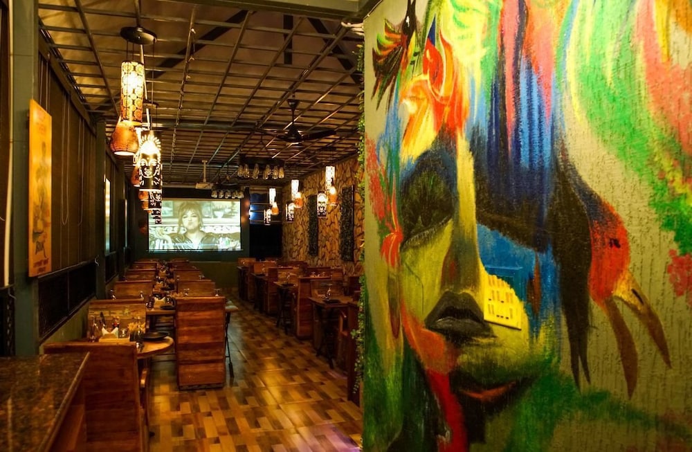 Hotel Four Boutique 30/32