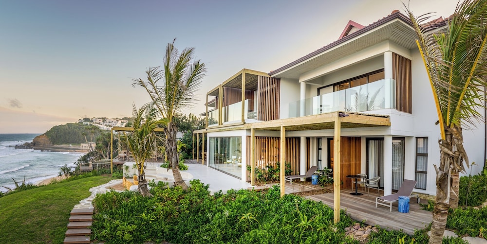 Sala Beach House 2/29