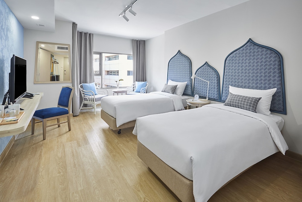 56 Surawong Hotel Bangkok 38/66
