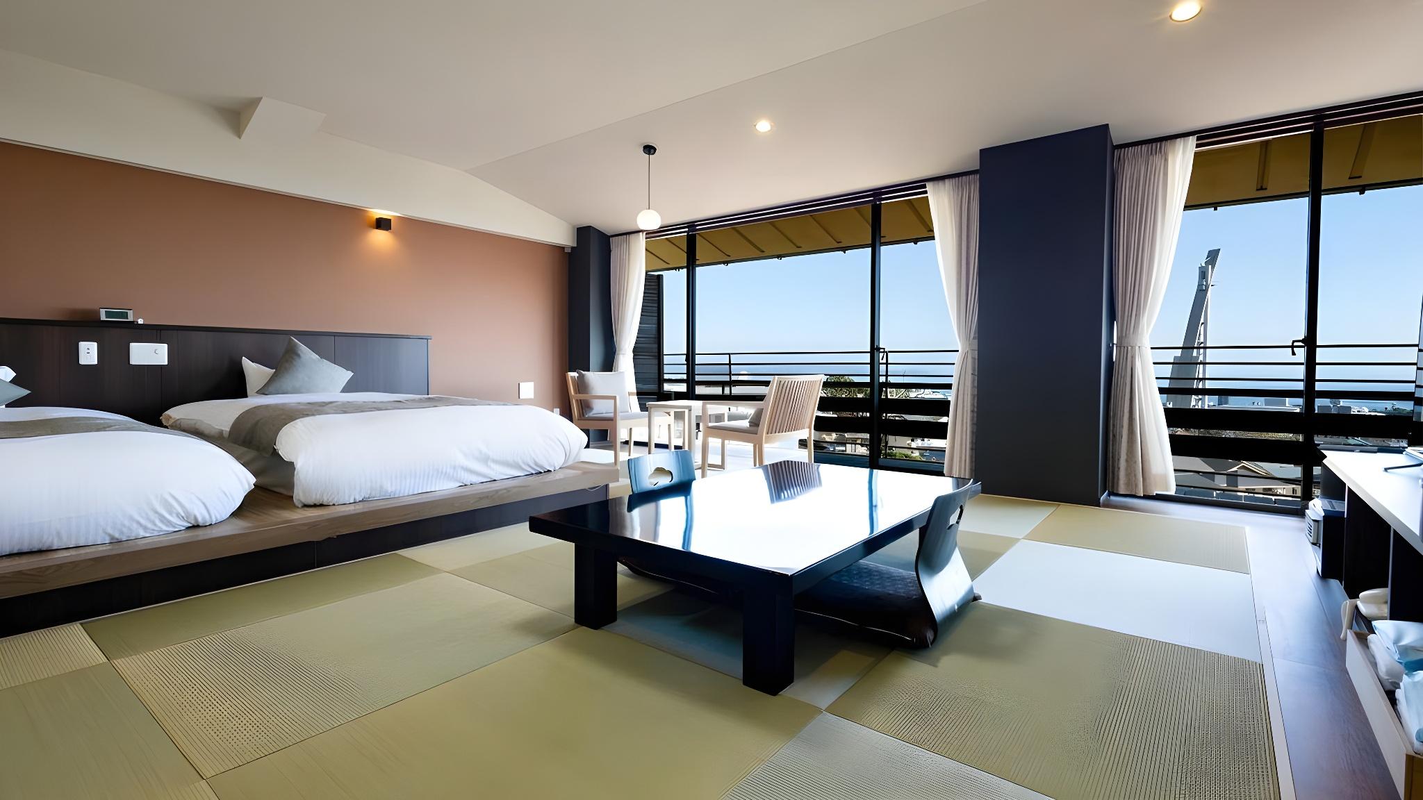 Japanese Western, Ocean View, Night View