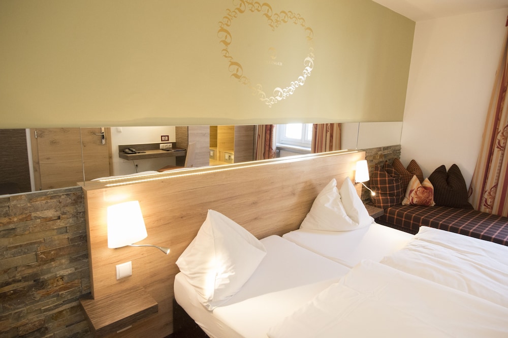 Hotel Dollinger 27/63