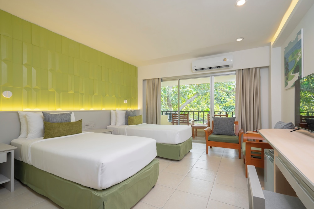 The Green Park Resort 29/65