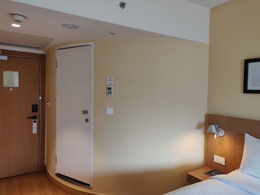 Ibis Bangalore City Center 15/71