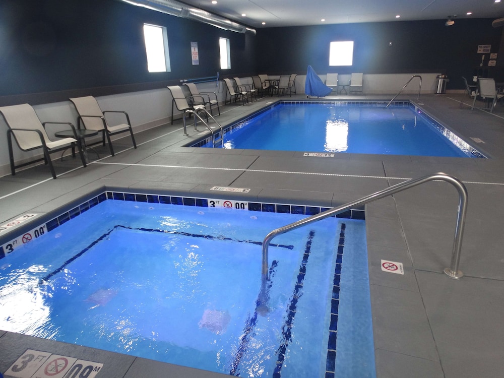 Best Western Plus Wayland Hotel 21/32