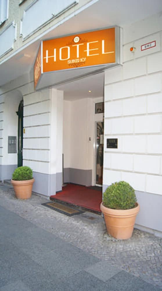 ERLANGER HOF 3/26